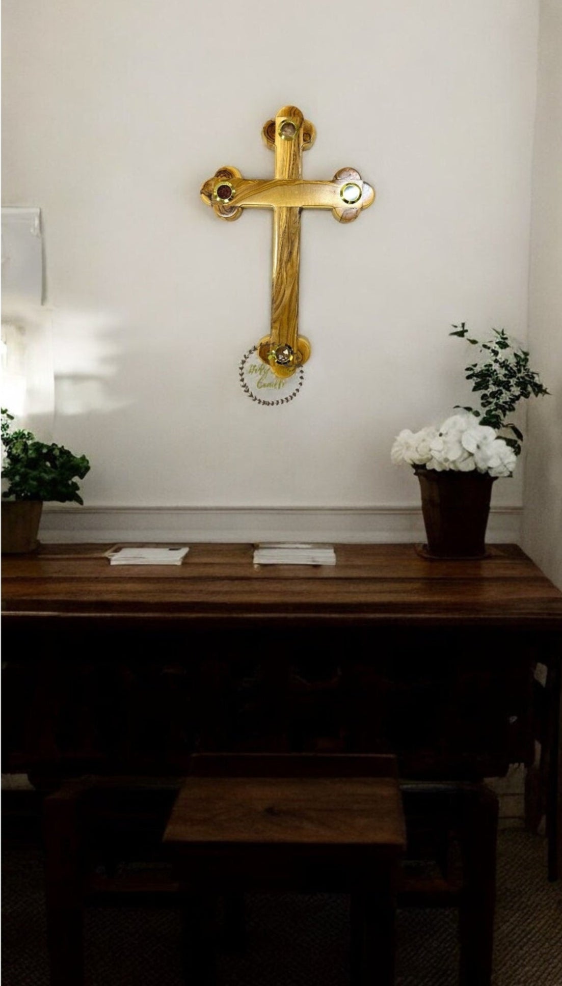 Olive Wood Plain Cross with 4 Glasses