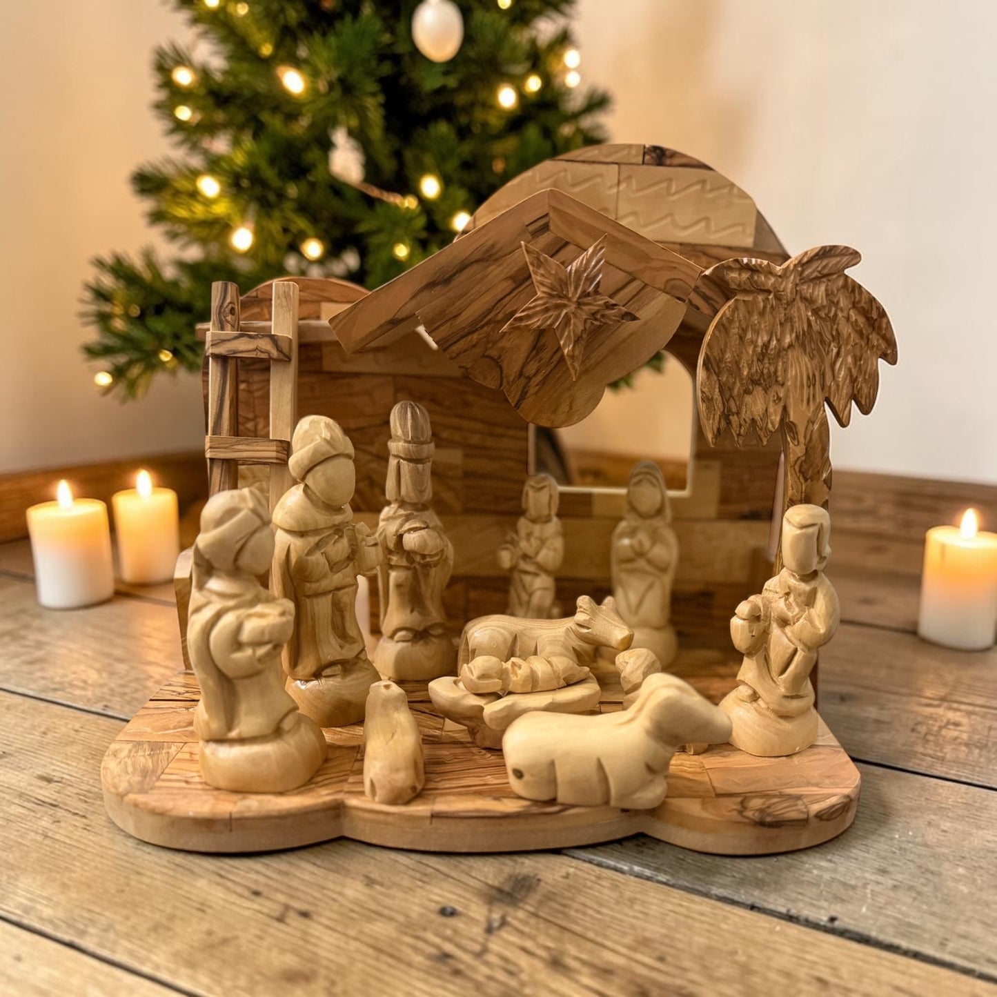 Olive Wood Musical Nativity Scene | Movable Plain Figures