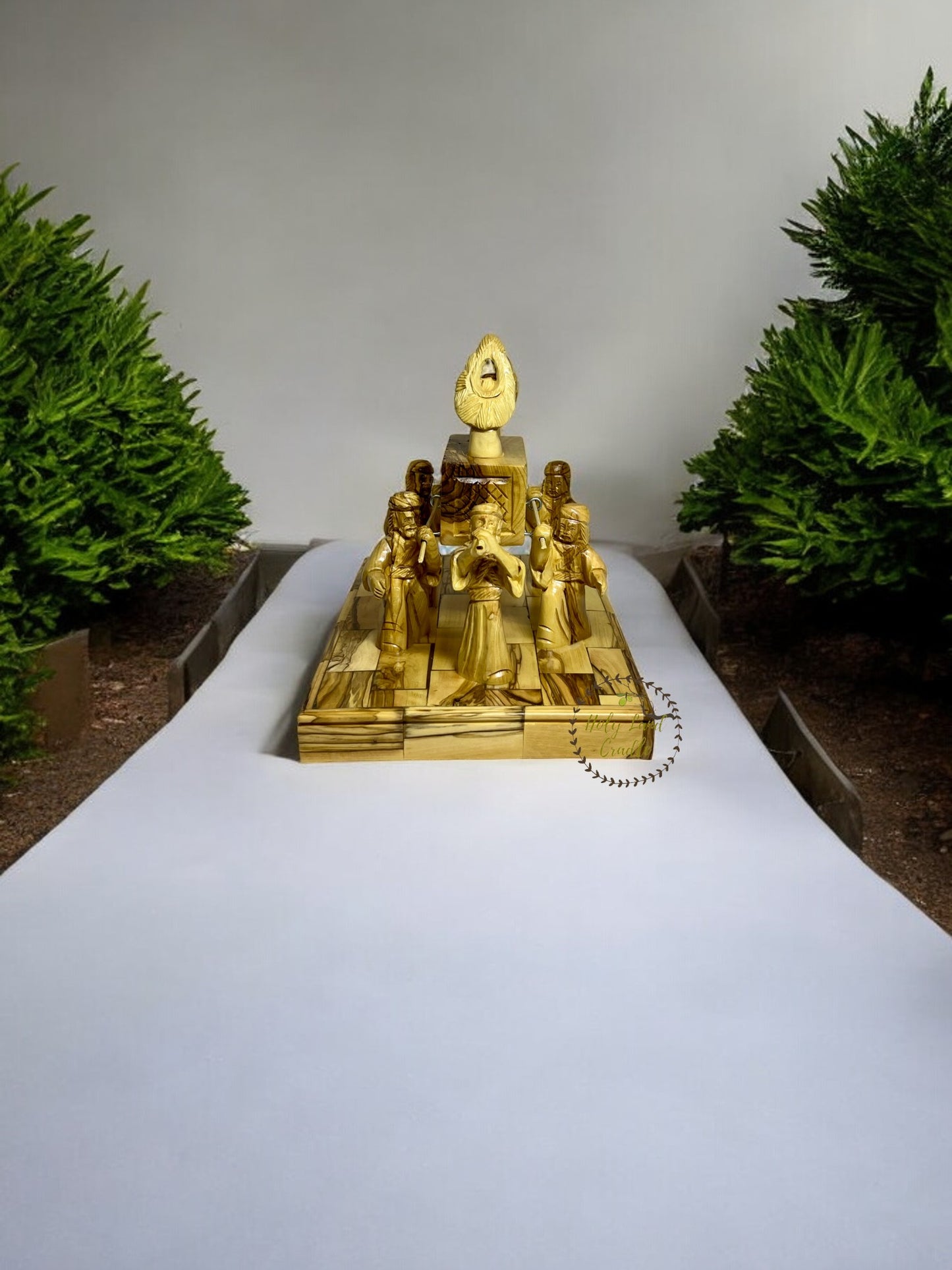 Olive Wood Ark of the Covenant with Priests
