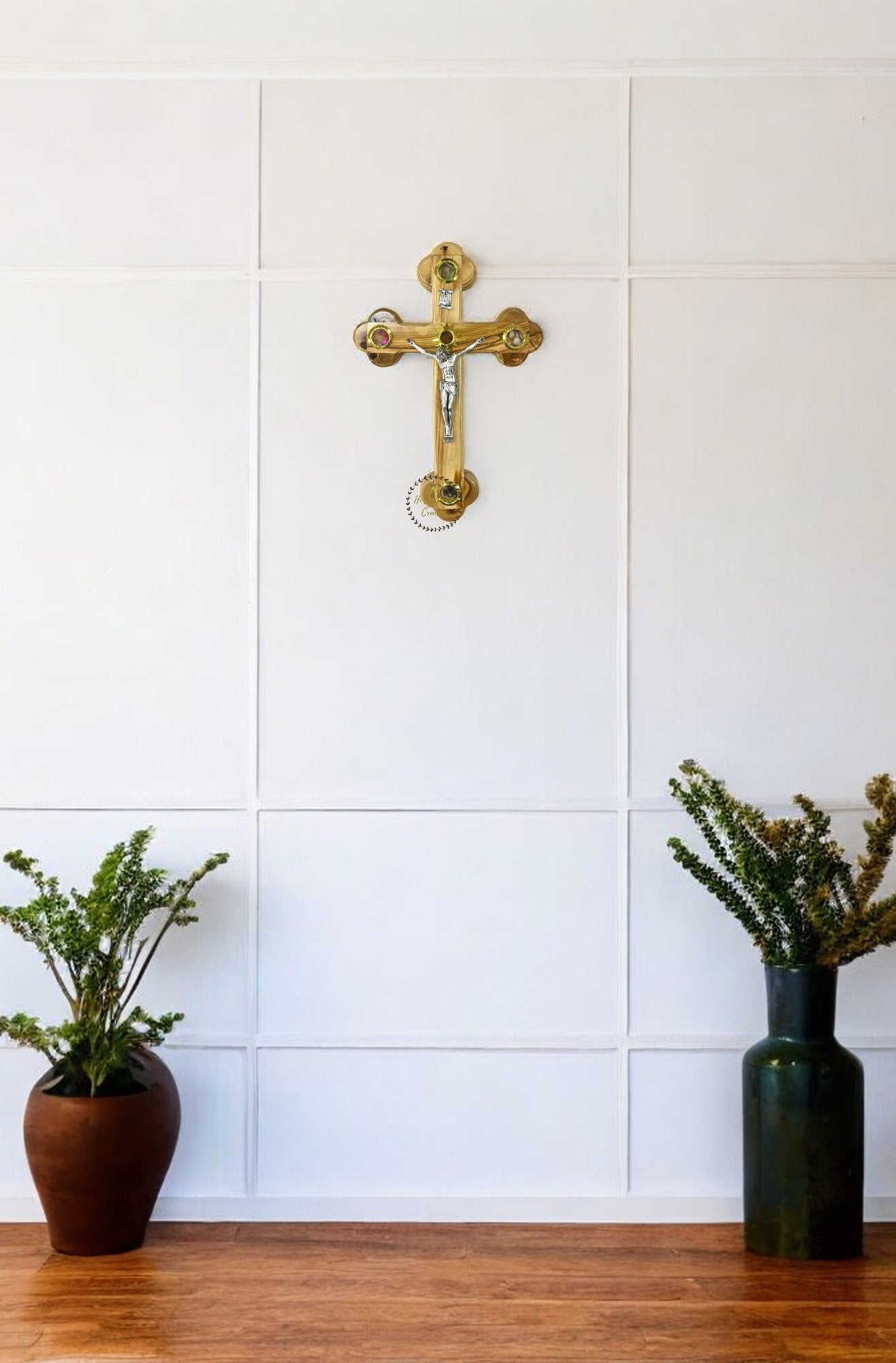 Olive Wood Cross With Corpus & 4 glasses